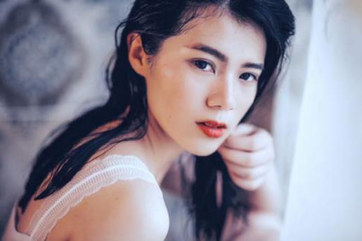 感到无能为力的句子 只有想念才能释放一些感情