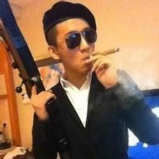 对一个人失望的句子说说心情 形容爱一个人爱到