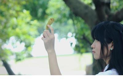 聚会开心的心情短语 跌跌撞撞才明白，明白我没