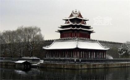 笑自己太傻太天真的个性签名 世界善变，坚守自