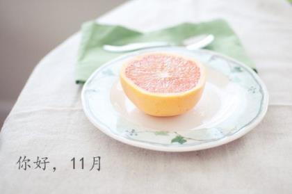 抗击疫情励志说说 没有伞的孩子不得不拼命地跑