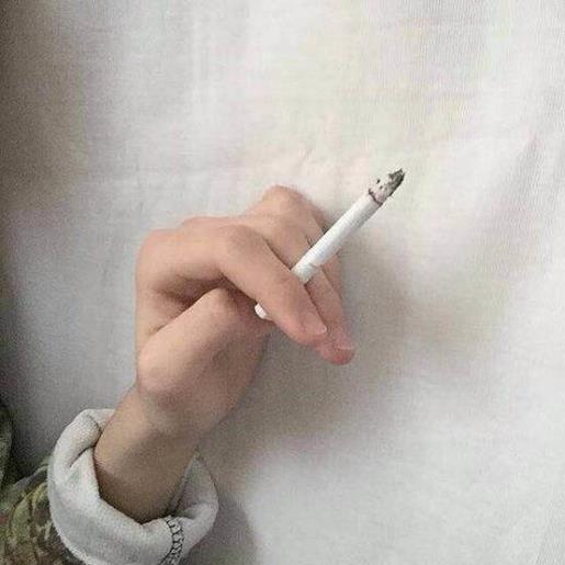每日晚安励志一句话 伤感晚安说说心情短句