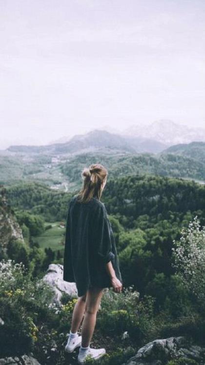 孤单自卑的个性签名 自卑伤感签名